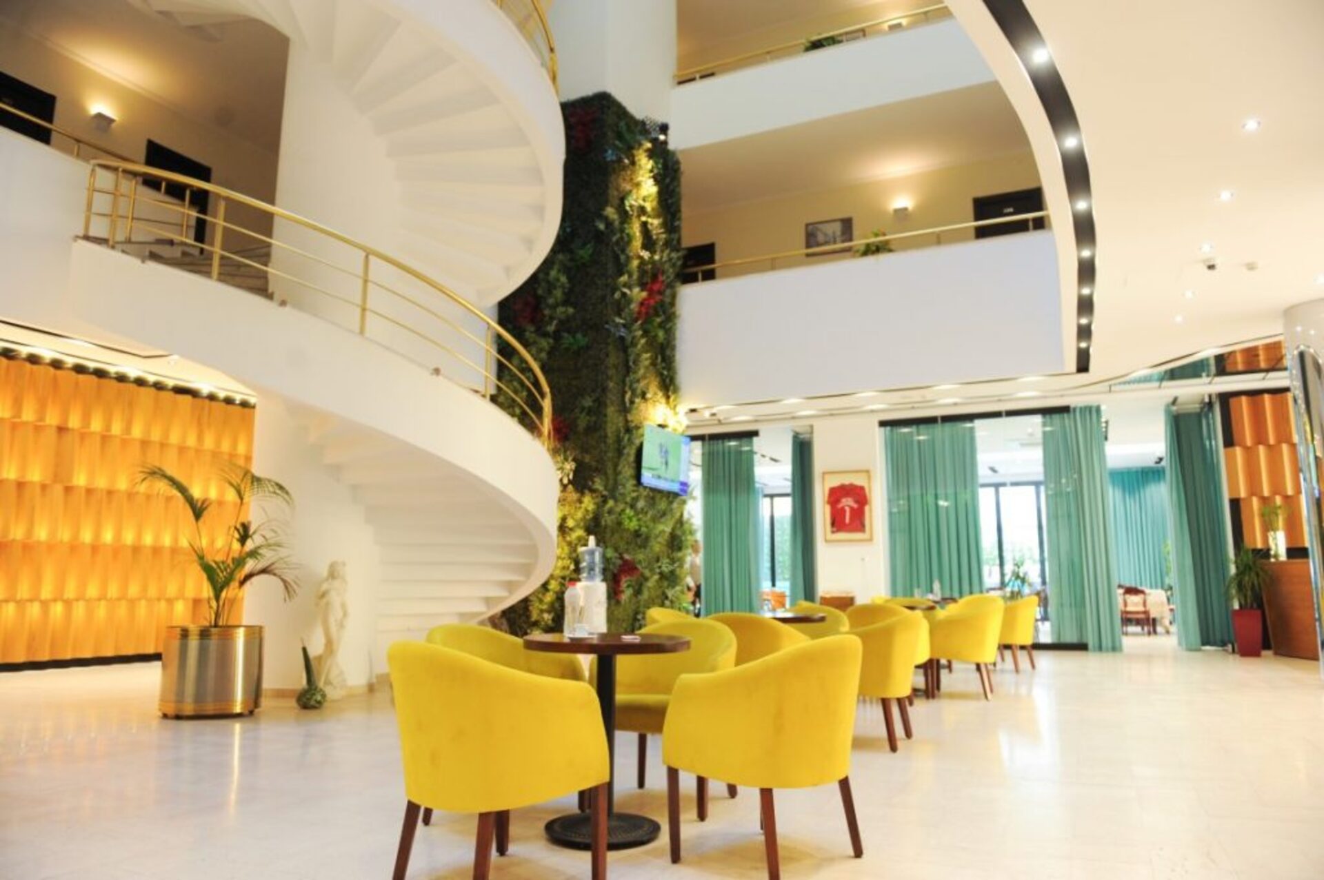 Hotel Leonardo - zdjęcie 11